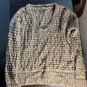 Women’s Fuzzy Fall Sweater